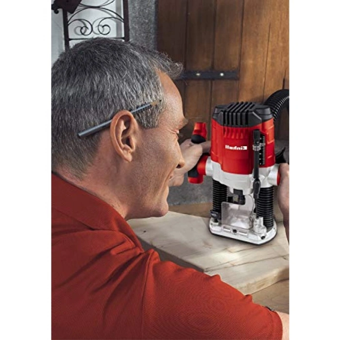 Güçlü 1100 Watt Dik Freze Makinesi