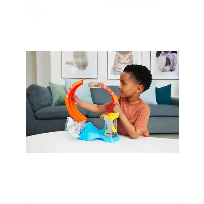 Hot Wheels 1:64 Ölçekli Monster Trucks Oyun Seti, Mega-Wrex