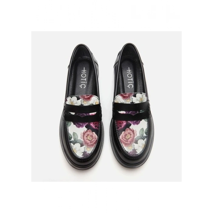 Hotiç 01AYH287880A197 Siyah Kadın Loafer