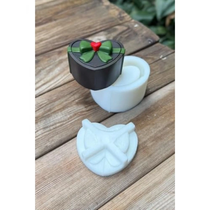 Kalp Şeklinde Silikon Kap Kalıbı