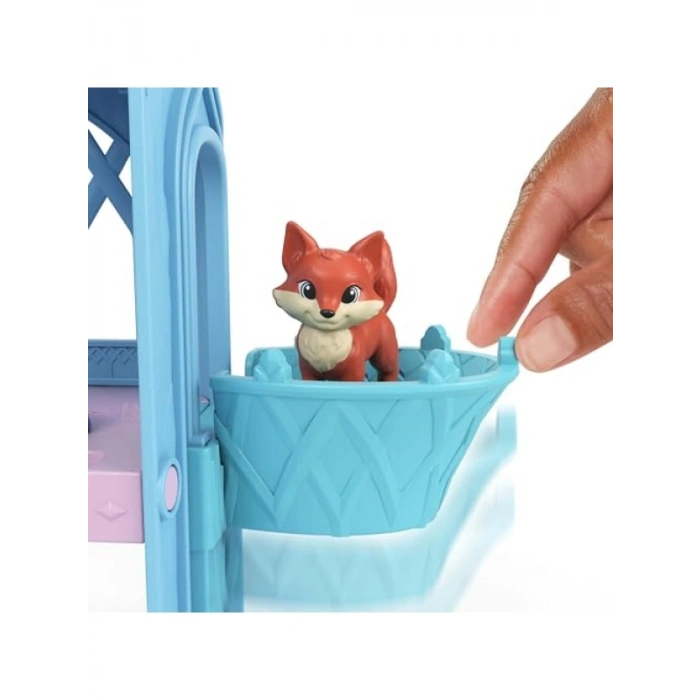 Karlar Ülkesi Temalı Oyun Seti ve Minik Elsa Bebek