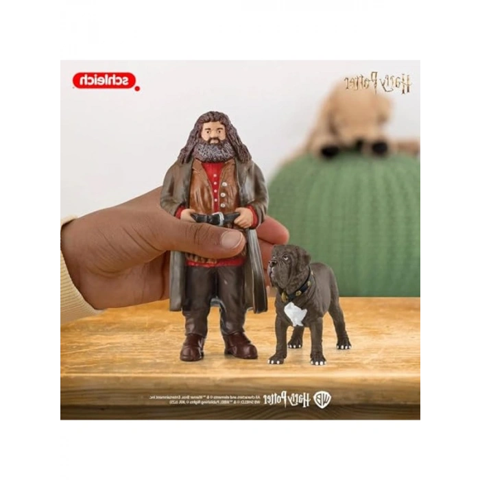 Kedi Figürü ile Hagrid Fang Oyuncak Seti