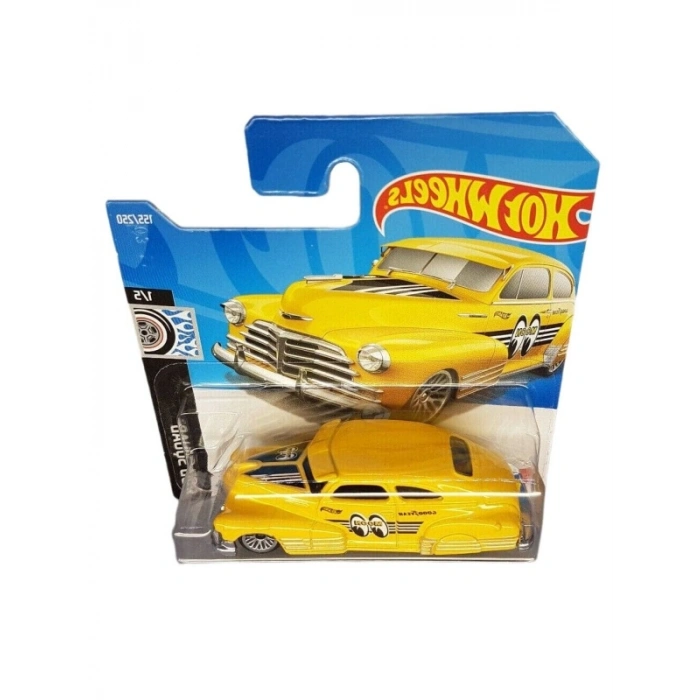 Kısa Kart ile Özel Tasarım 47 Chevy Fleetline Araba Figürü