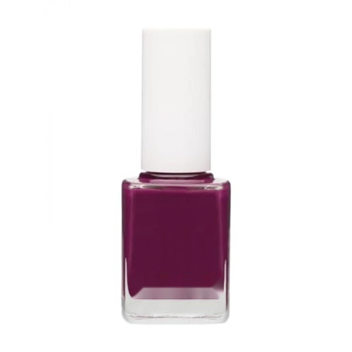 Kolay Uygulama Sağlayan Flat Fırça ile Oje