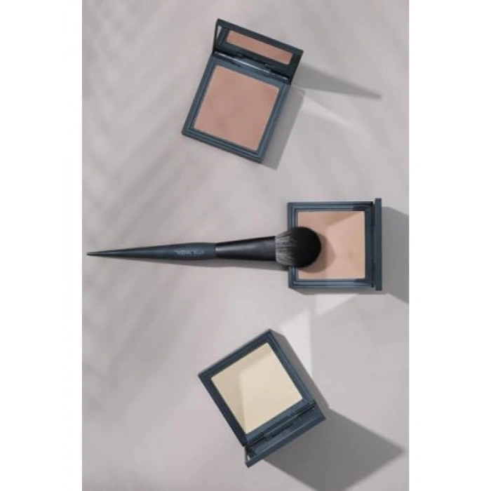 Kompakt Pudra - 12 Saat Kalıcılık ile Mat Görünüm