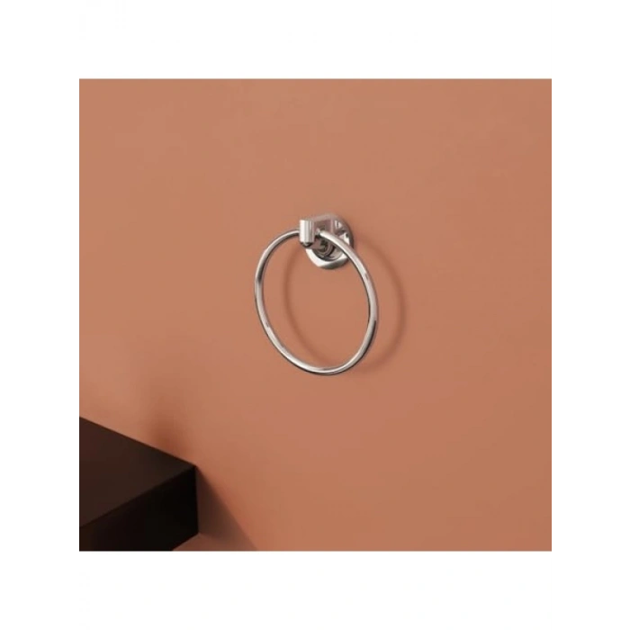 Krom Kaplamalı Halka Havluluk - Ergonomik Tasarım