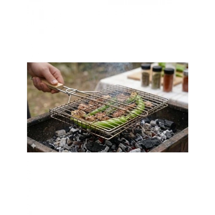 Küçük Piknik İçin İdeal Ahşap Saplı Tek Kullanımlık Izra