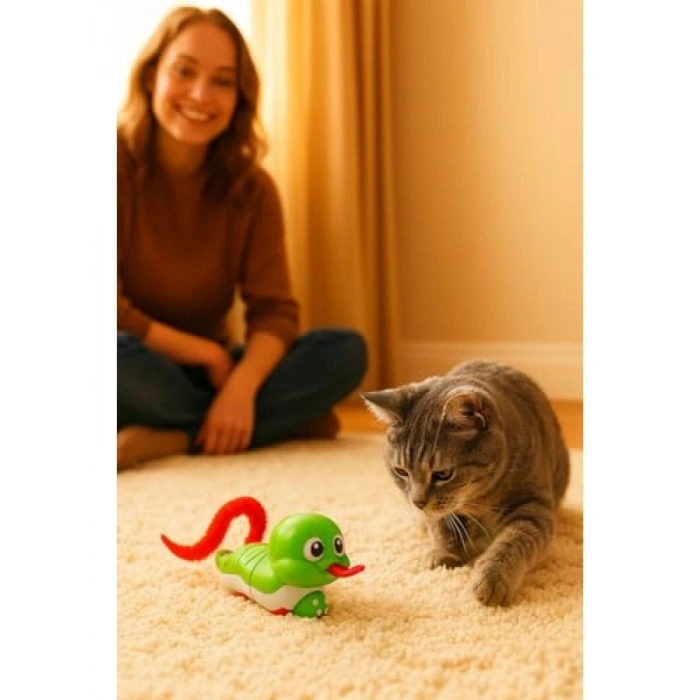 Kurmalı Mekanik Yılan Kedi Oyuncağı, Hareketli