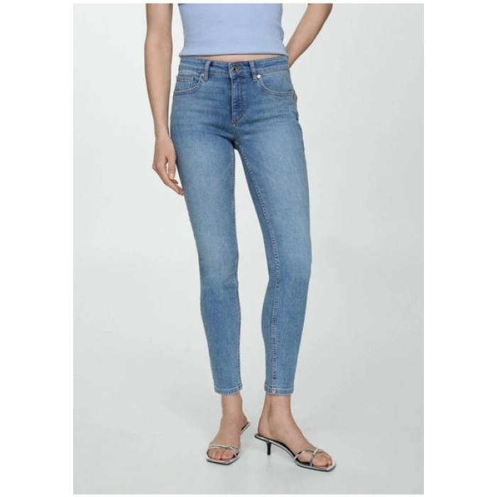 Mango Dar Paça Push-Up Jean