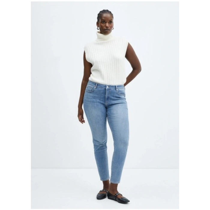 Mango Dar Paça Push-Up Jean