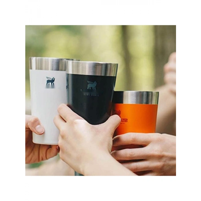 Mat Siyah Vakumlu Soğuk İçecek Bardağı - 0.47 Litre