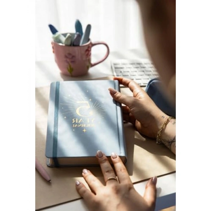 Mavi Renk 5 Yıllık Süresiz Günlük Ajanda 13x21 cm