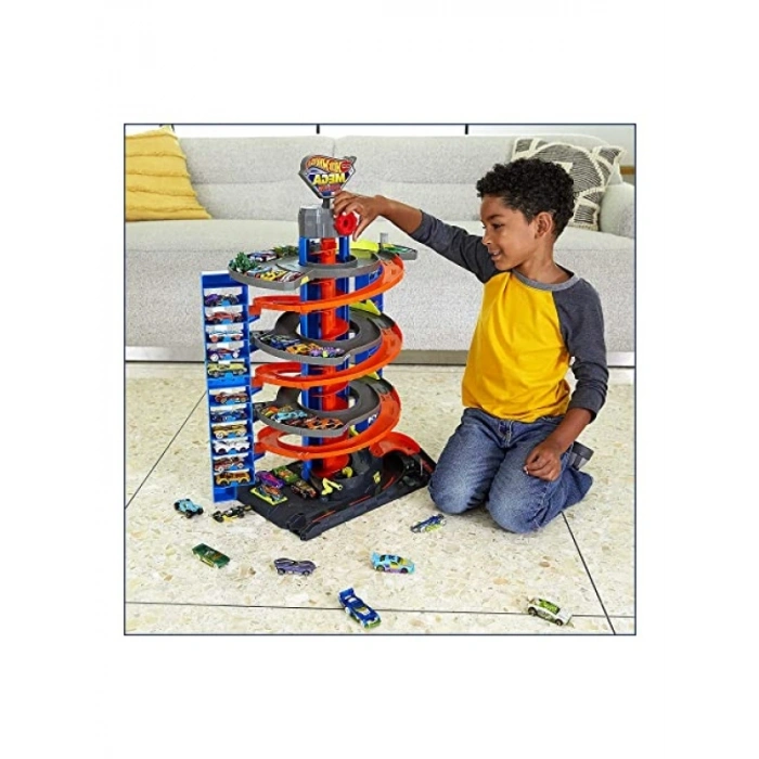 Mega Garaj Oyun Seti - 4 Katlı ve Sarmal Asansörlü