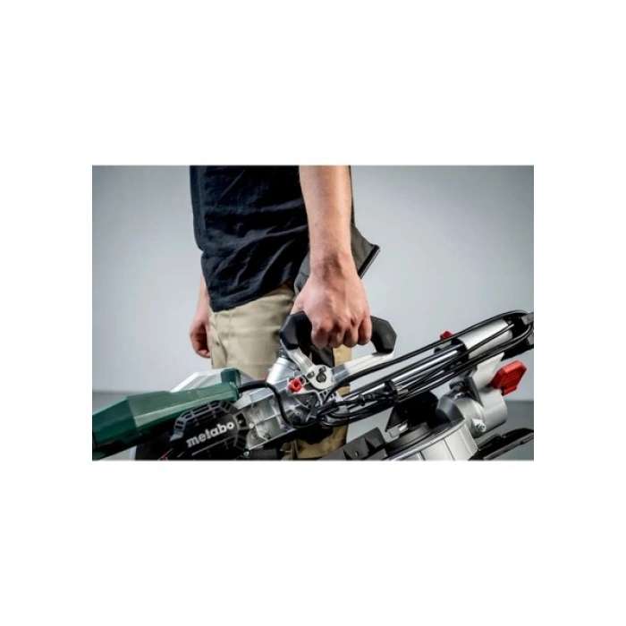 Metabo KGS 305 M Radyal Gönye Kesme - 613305000