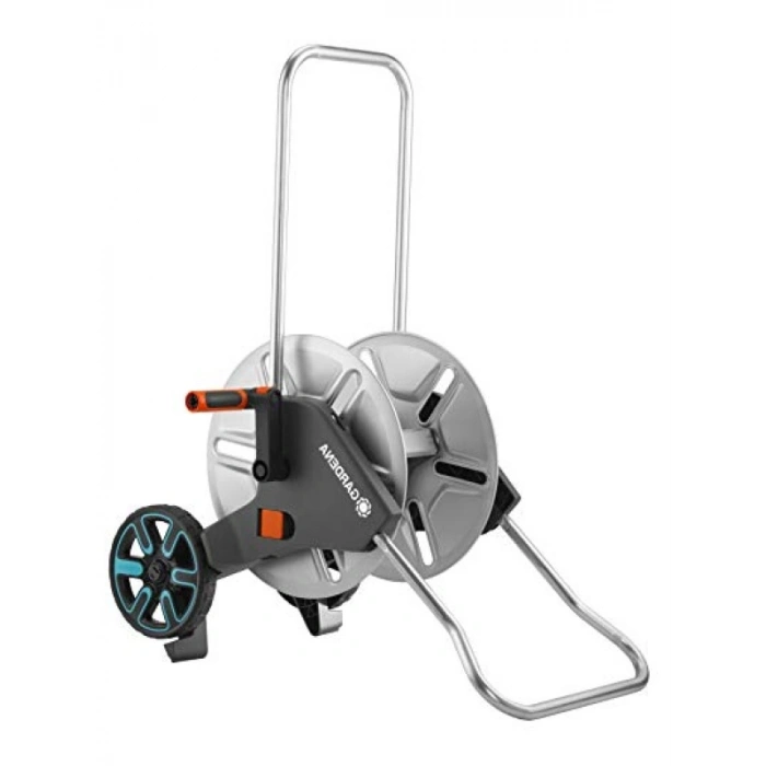 Metal Hortum Arabası ile Kolay Sulama