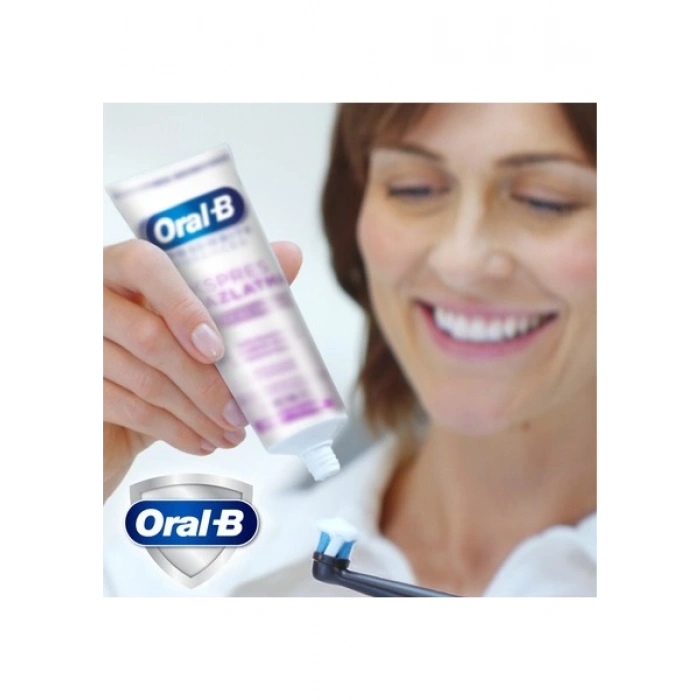 Oral-B Pro 3D White Advanced Ekspres Beyazlık Parlak Beyazlık Diş Macunu 75 ml