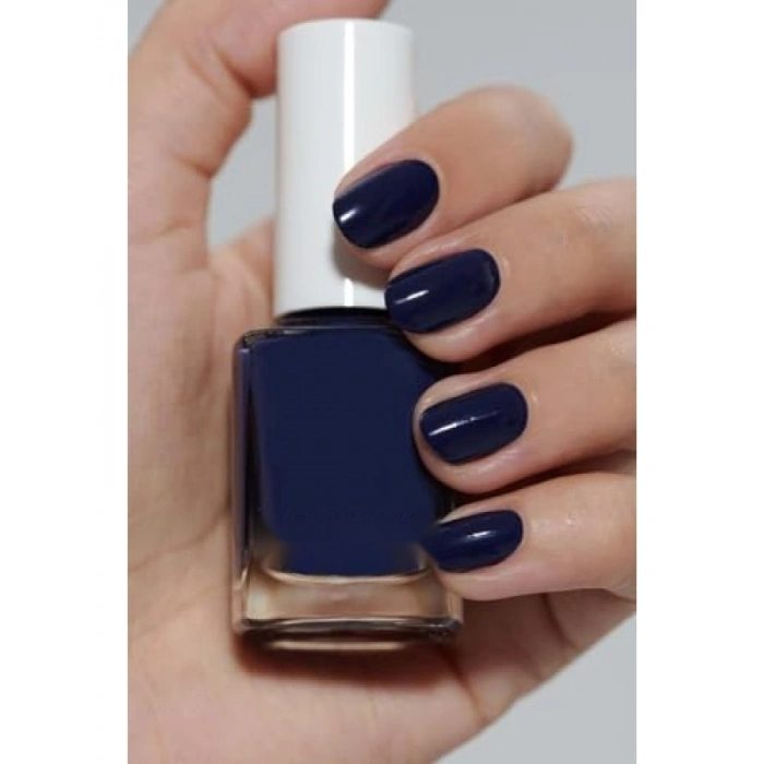 Özel Kesim Flat Fırça ile Oje 396