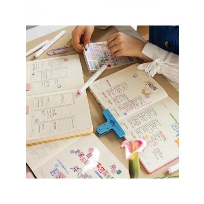 Pembe Dikey Haftalık Sert Kapak Ajanda - 2026