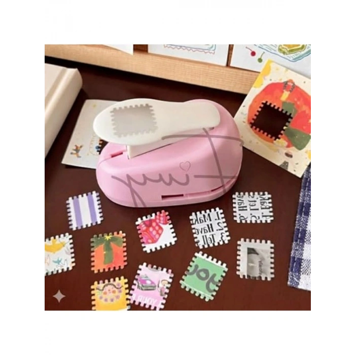 Pul Şeklinde Delgeç ile Pembe Tasarım Scrapbooking Malzemesi