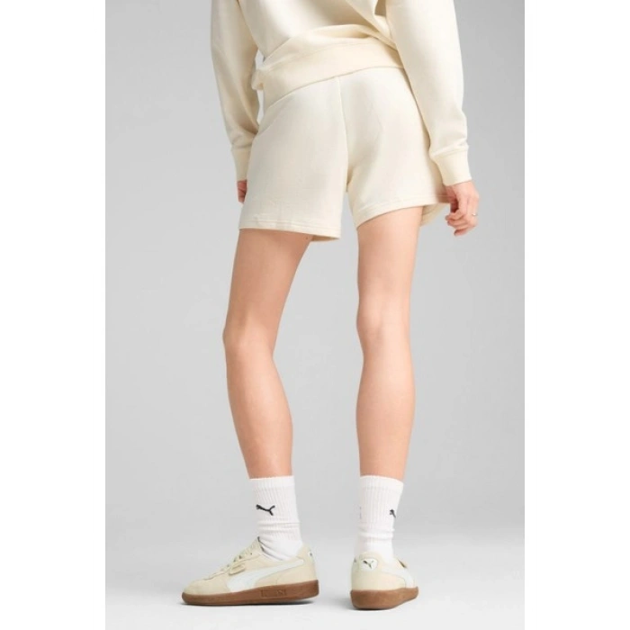 Puma ESS ELEVATED Mid-Rise Beyaz Kadın Şort