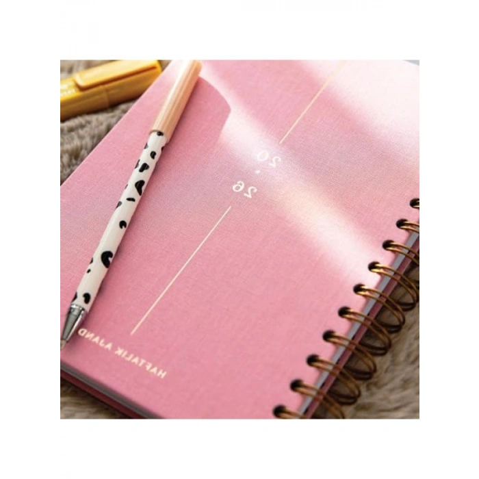 Şeker Pembe A5 Spiralli Keten Haftalık Ajanda - 2026