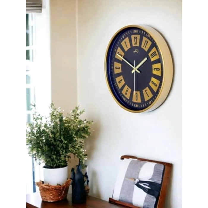 Sessiz Akar Duvar Saati, 30 cm Gold Kadran İle Modern Dekorasyon