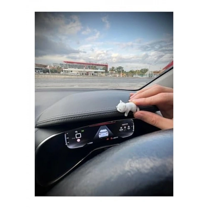 Sevimli Kedi Figürlü Araç İçi Dekoratif Süs