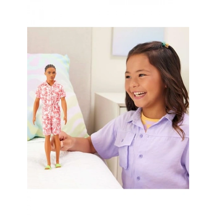 Şık Ken Bebek - Pembe Beyaz Takım, 3 Yaş ve Üzeri