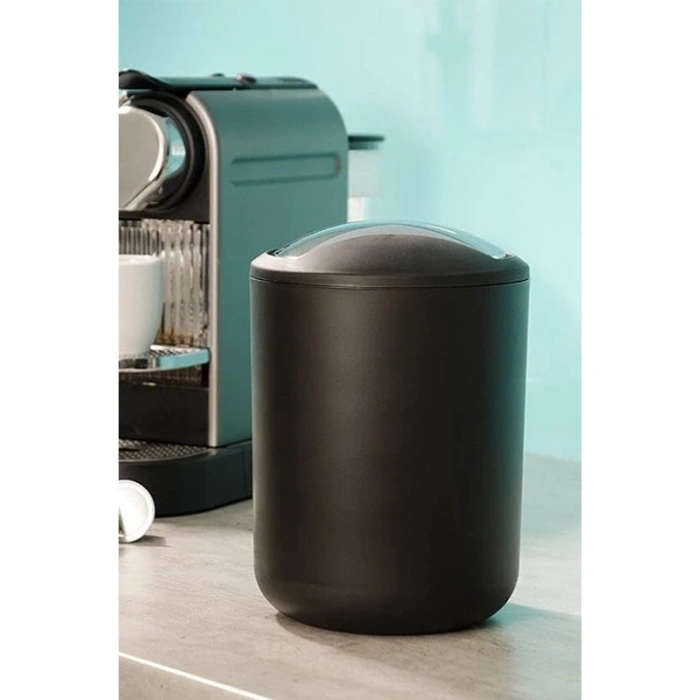 Siyah Çöp Kovası, 20x30 Boyutları ile Pratik Kullanım