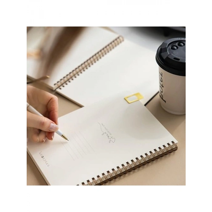 Siyah Kraft Karton Kapaklı 70 Yaprak Düz Çizgisiz Not Defteri