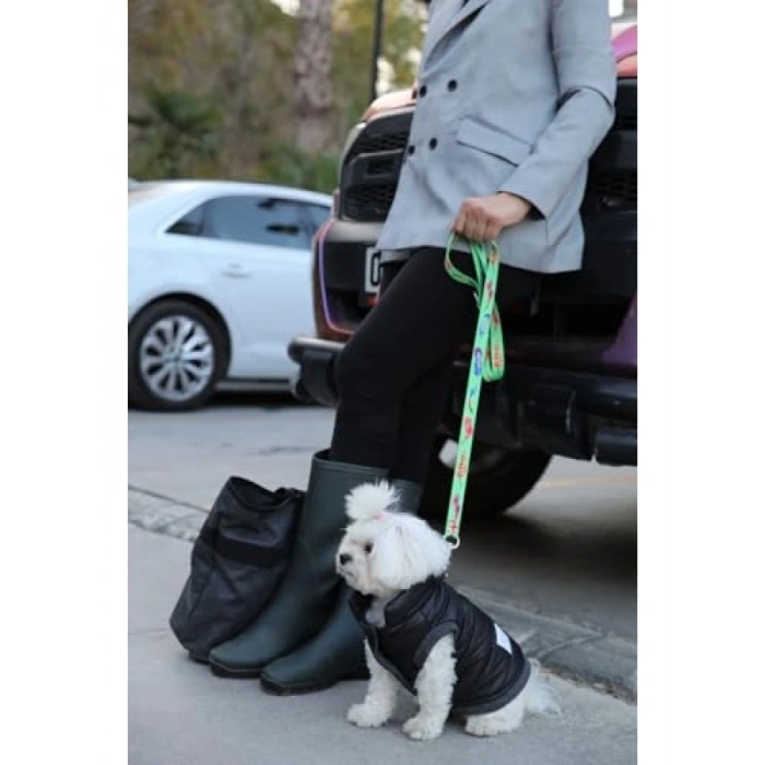 Su Geçirmez Kapitone Köpek Montu - Siyah (Medium)