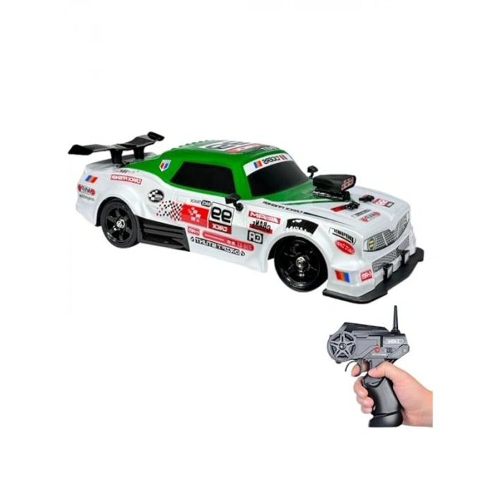 Uzaktan Kumandalı 4X4 Drift Arabası - 20 KM/H Hız