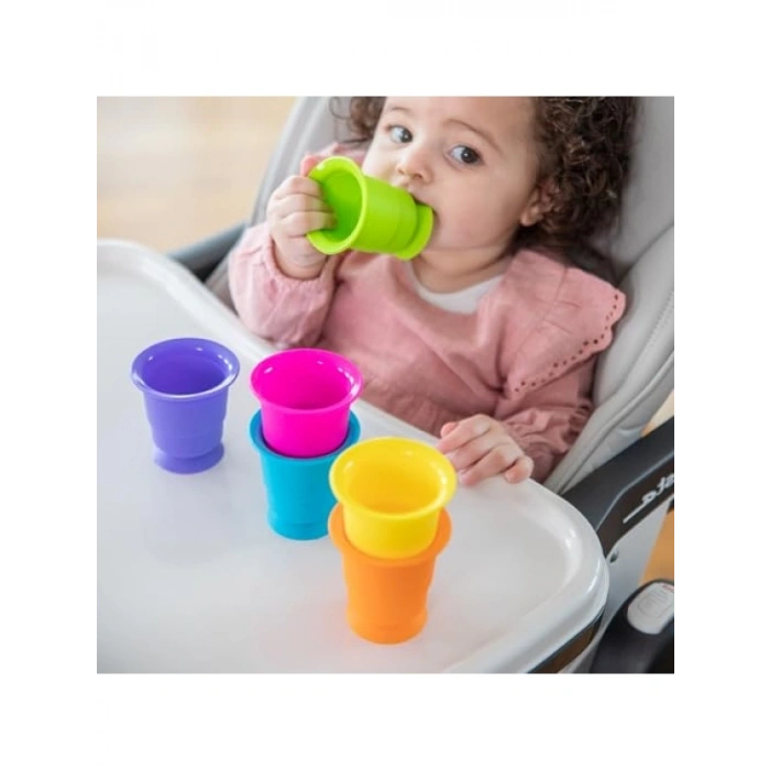 Vantuzlu Renkli Bardak Seti ile Dokunsal Oyun