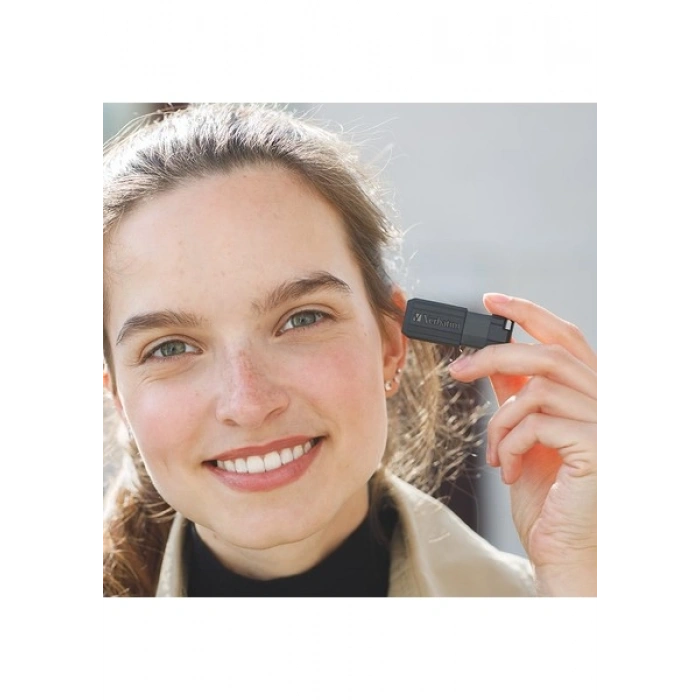 Verbatim PinStripe 64GB USB 2.0 Çek-İt Kızak Özellikli Flash Bellek - 49065