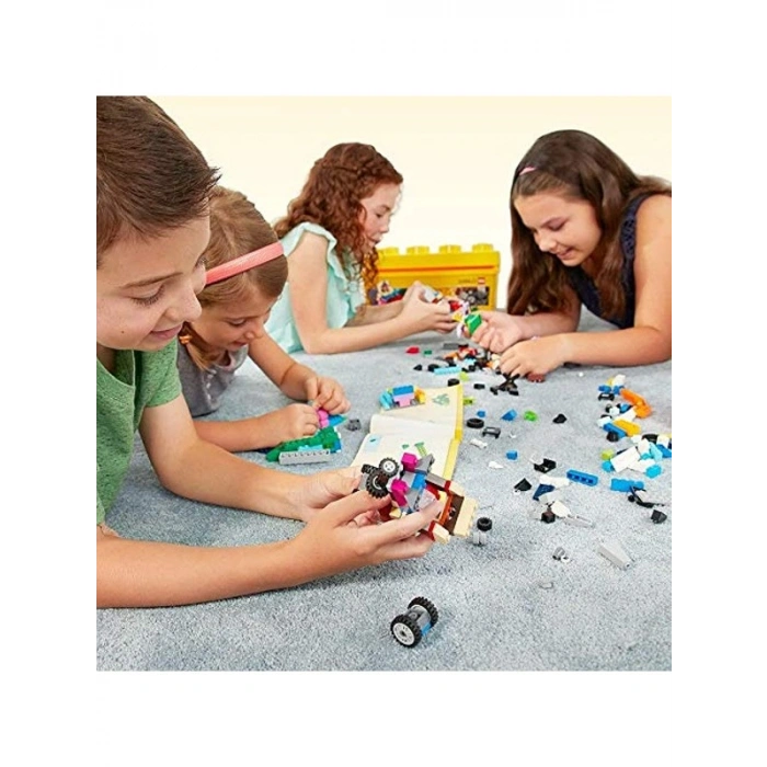 Yaratıcı Parçalar Kutusu - 484 Parça ile Hayal Gücünü Geliştiren Set