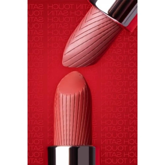 Yarı Mat Ruj, Nemlendirici Etkili, 826 Allure Red
