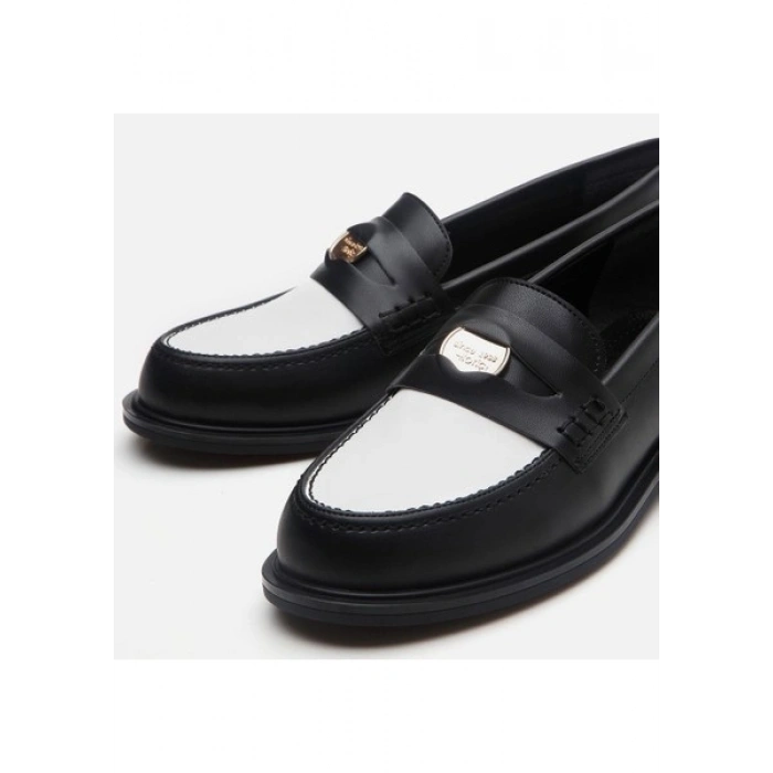 Yaya By Hotiç 01AYY287500A100 SIYAH Kadın Loafer