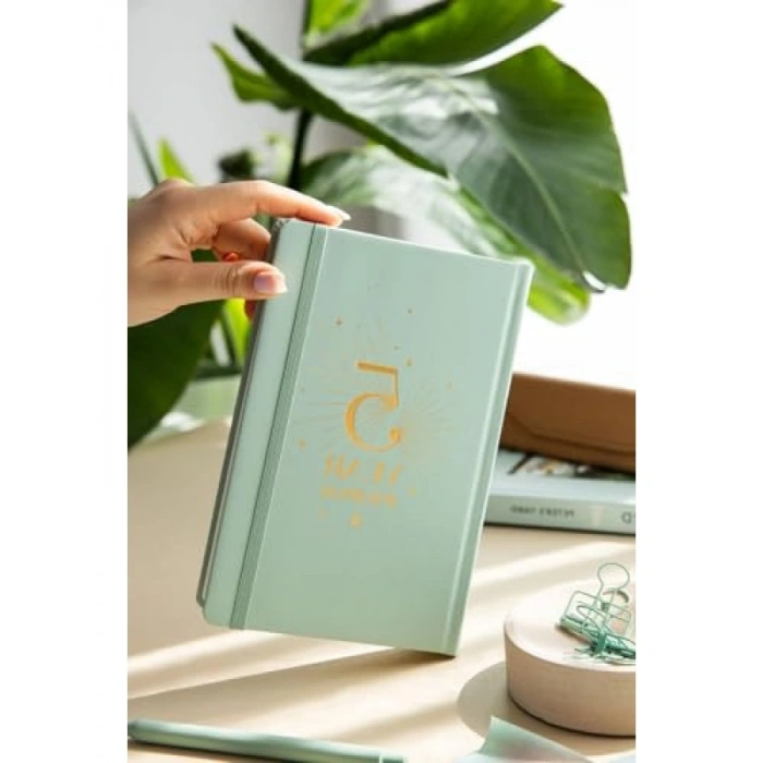 Yeşil 5 Yıllık Süresiz Günlük Ajanda, 13x21 cm