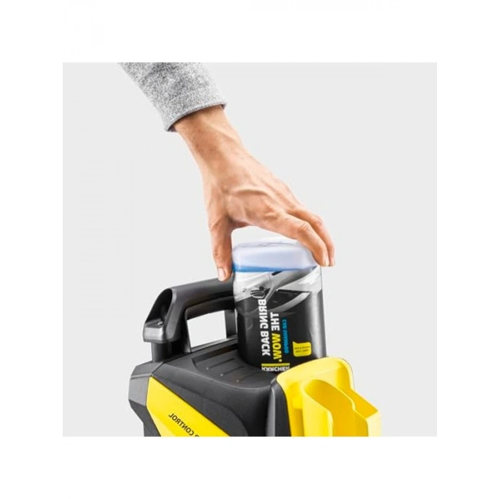 Yüksek Basınçlı Temizleyici, 130 Bar Basınç, 420 L/s Akış ve Kullanım Kolaylığı