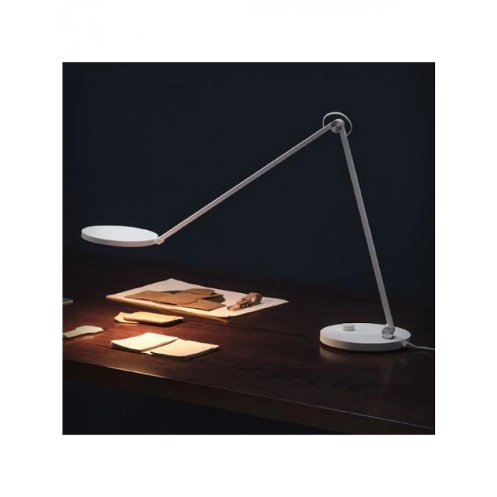 Yüksek Kaliteli LED Masa Lambası, Modern Tasarım