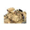1:35 Ölçekli M2A2 Bradley Plastik Montaj Seti - Detaylı Hobi Montajı