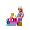 Barbie Veteriner Mini Oyun Seti Sarışın bebek, 2 hayan figürü ve aksesuarlar dahil Barbie Hayvan Kurtarma ve İyileştirme oyun seti HRG50