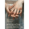 Beklediğim Odalarda - Nilüfer Açıkalın