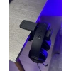 Ergonomik ve kaydırmaz keçeli siyah masa kulaklık standı, güçlendirilmiş yapısıyla Shadow Edition