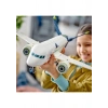 LEGO® City Yolcu Uçağı 60367 - 7 Yaş & Üzeri Çocuklar için Yaratıcı Oyuncak Yapım Seti (913 Parça)