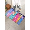 Renkli Kediler Temalı Kapı Paspası ile Eğlenceli Bir Karşılama