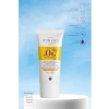 Yağsız Ipeksi Dokunuşlu SPF 50+ Güneş Koruyucu