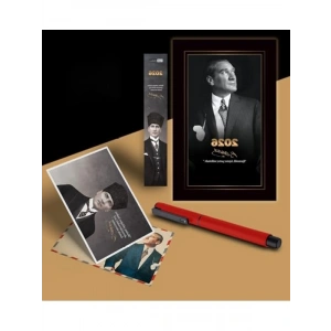 2026 Atatürk Temalı Kırmızı Ajanda ve Ayraç Seti