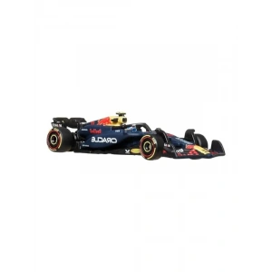 30 cm Yüksekliğinde Figür, Formula 1 Temalı Superman Tasarımı