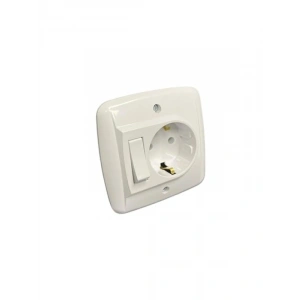 Anahtarlı Topraklı Priz ile Güvenli Banyo Kullanımı